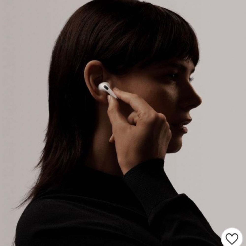 100% Original Brand New AirPods Pro - Picture 4 of 7